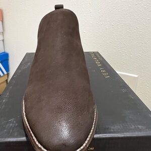 Leather Very Volatile